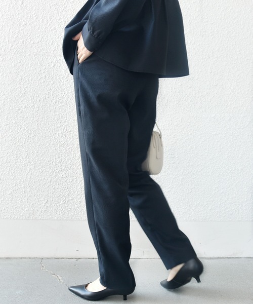 SHIPS.me(シップスミー)の「【ZOZO限定】SHIPS.me:シアサッカー スリム テーパード パンツ(その他パンツ・レディース・ブラック/ネイビー/ダークブルー・S-Short/S-Regular/M-Short/M-Regular/L-Short/L-Regular/XL-Short/XL-Regular/XXL-Short/XXL-Regular)」の8枚目の写真