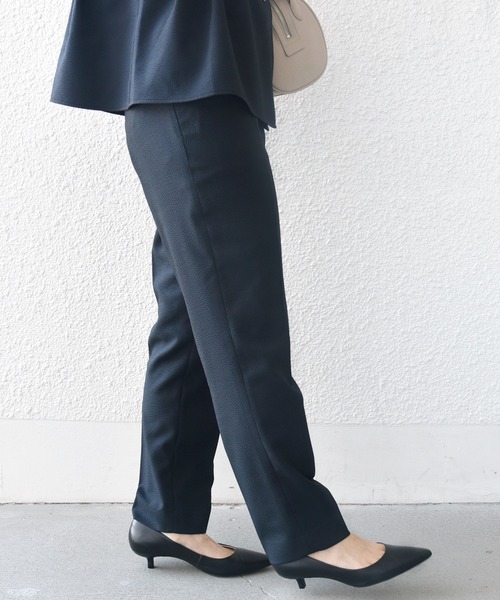 SHIPS.me(シップスミー)の「【ZOZO限定】SHIPS.me:シアサッカー スリム テーパード パンツ(その他パンツ・レディース・ブラック/ネイビー/ダークブルー・S-Short/S-Regular/M-Short/M-Regular/L-Short/L-Regular/XL-Short/XL-Regular/XXL-Short/XXL-Regular)」の10枚目の写真