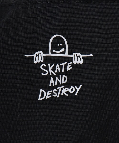 THRASHER(スラッシャー)の「THRASHER ゴンズデザインナイロンミニショルダーバッグ(ショルダーバッグ・メンズ・ブラック×ホワイト/ブルー系その他/グレー系その他・FREE)」の10枚目の写真