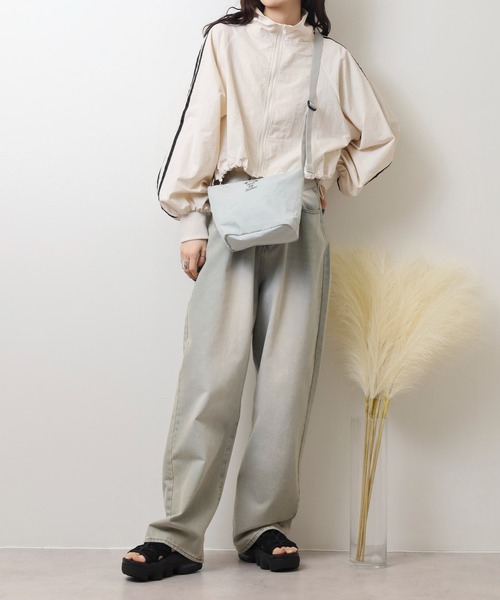 THRASHER(スラッシャー)の「THRASHER ゴンズデザインナイロンミニショルダーバッグ(ショルダーバッグ・メンズ・ブラック×ホワイト/ブルー系その他/グレー系その他・FREE)」の14枚目の写真