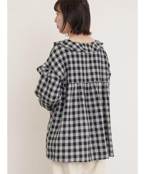 Samansa Mos2（サマンサ モスモス）の「襟フリルVネックチュニック（シャツ/ブラウス・レディース・ブラック/オフホワイト/ミント/イエロー・F）」の9枚目の写真