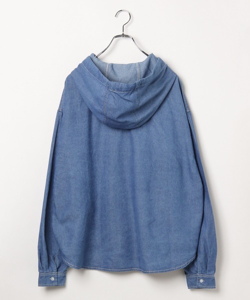 LAND MUSEUM(ランドミュージアム)の「LAND MUSEUM/フードデニムシャツ(シャツ/ブラウス・メンズ・ライトブルー/ブラック・FREE)」の16枚目の写真