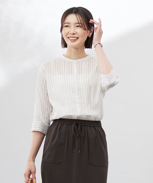 J.PRESS Ladies（J.プレス レディス）の「【洗える】シアーピンストライプ ブラウスライク カットソー（Tシャツ/カットソー・レディース・ダークブラウン系1/イエロー系1/サックスブルー系1・SMALL）」の2枚目の写真