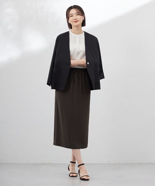 J.PRESS Ladies（J.プレス レディス）の「【洗える】シアーピンストライプ ブラウスライク カットソー（Tシャツ/カットソー・レディース・ダークブラウン系1/イエロー系1/サックスブルー系1・SMALL）」の7枚目の写真