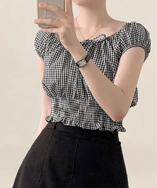 kirakiraShop(キラキラショップ)の「シャーリング オフショルダー ブラウス 半袖(シャツ/ブラウス・レディース・ブラック/ホワイト/チェック・FREE)」の22枚目の写真