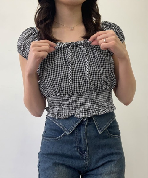 kirakiraShop(キラキラショップ)の「シャーリング オフショルダー ブラウス 半袖(シャツ/ブラウス・レディース・ブラック/ホワイト/チェック・FREE)」の14枚目の写真
