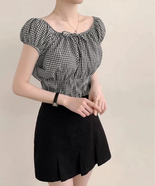 kirakiraShop(キラキラショップ)の「シャーリング オフショルダー ブラウス 半袖(シャツ/ブラウス・レディース・ブラック/ホワイト/チェック・FREE)」の20枚目の写真