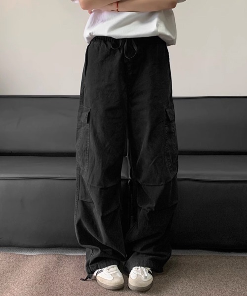 NOWLE（ノウル）の「【NOWLE】ヴィンテージライク ルーズフィット カーゴパンツ（カーゴパンツ・メンズ・グレー/ブラック/ブラウン・SMALL/X-LARGE/LARGE/MEDIUM）」の5枚目の写真