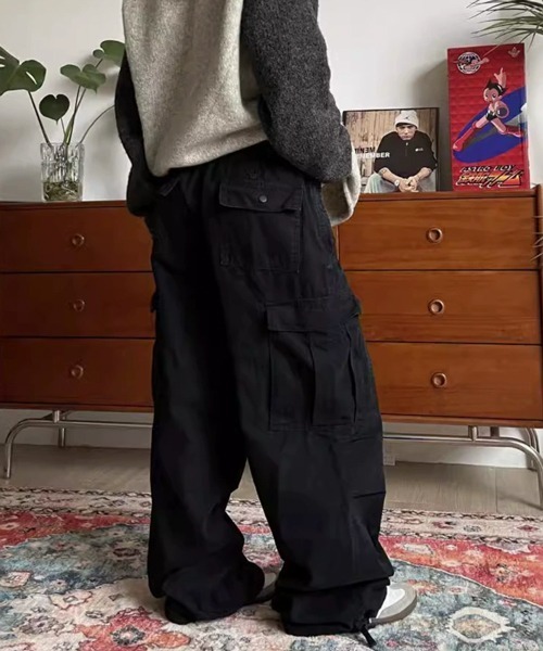 NOWLE（ノウル）の「【NOWLE】ヴィンテージライク ルーズフィット カーゴパンツ（カーゴパンツ・メンズ・グレー/ブラック/ブラウン・SMALL/X-LARGE/LARGE/MEDIUM）」の11枚目の写真