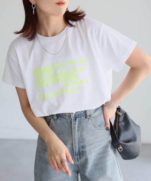 Riberry(リベリー)の「手書き風ロゴ刺繍デザインTシャツ(Tシャツ/カットソー・レディース・オートミール/ピンク/オフホワイト/チャコールグレー/杢グレー・FREE)」の1枚目の写真