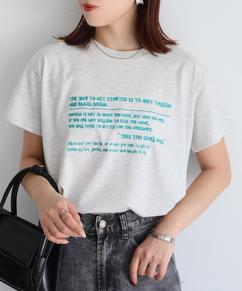 Riberry(リベリー)の「手書き風ロゴ刺繍デザインTシャツ(Tシャツ/カットソー・レディース・オートミール/ピンク/オフホワイト/チャコールグレー/杢グレー・FREE)」の17枚目の写真