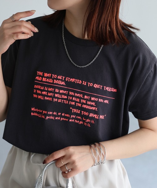 Riberry(リベリー)の「手書き風ロゴ刺繍デザインTシャツ(Tシャツ/カットソー・レディース・オートミール/ピンク/オフホワイト/チャコールグレー/杢グレー・FREE)」の10枚目の写真