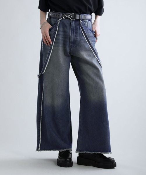 SOCCE(ソーシー)の「ハイウエストワイドフリンジサスペンダーデニム(デニムパンツ・メンズ・ブルー/ダークグレー・M/S/XL/L)」の2枚目の写真