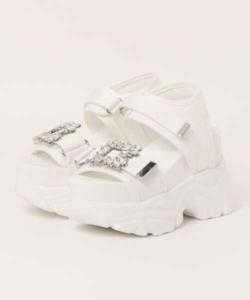Mafmof(マフモフ)の「Mafmof(マフモフ)10.5cm厚底ボリュームソールバックルベルクロダッドスポーツサンダル(サンダル・レディース・ホワイト/ブラック・M/L/S/LL)」の2枚目の写真
