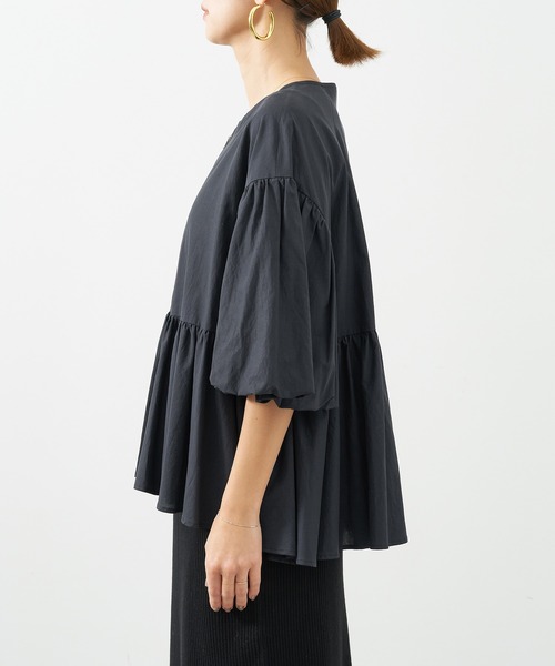 MICA&DEAL（マイカ＆ディール）の「ペプラムボリュームシャツブルゾン（ブルゾン・レディース・ブラック/オフホワイト/ベージュ・FREE）」の14枚目の写真