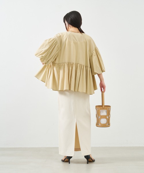 MICA&DEAL（マイカ＆ディール）の「ペプラムボリュームシャツブルゾン（ブルゾン・レディース・ブラック/オフホワイト/ベージュ・FREE）」の21枚目の写真