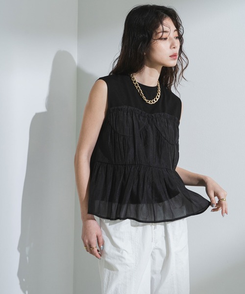 bohmal（ボマール）の「ビスチェレイヤード風フレンチスリーブトップス（Tシャツ/カットソー・レディース・ホワイト×ブラック/ブラック×ブラック・FREE）」の4枚目の写真