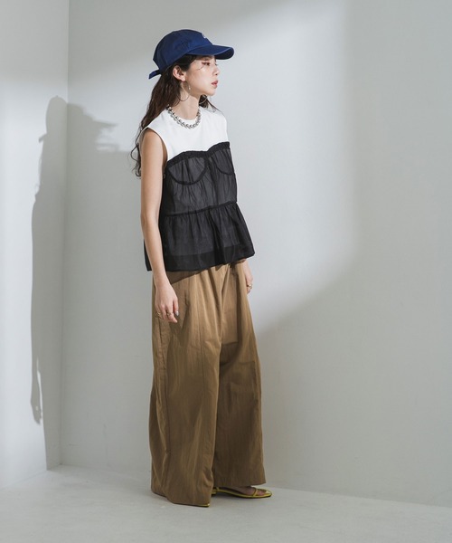 bohmal（ボマール）の「ビスチェレイヤード風フレンチスリーブトップス（Tシャツ/カットソー・レディース・ホワイト×ブラック/ブラック×ブラック・FREE）」の12枚目の写真
