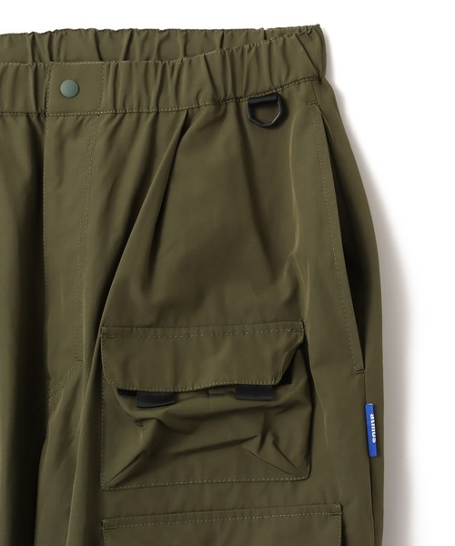 atmos（アトモス）の「atmos Performance Utility Cargo Track Pants / アトモス パフォーマンス ユーティリティ カーゴ トラック パンツ（その他パンツ・メンズ・ブラック/カーキ/ブルー・M/L/XL）」の20枚目の写真
