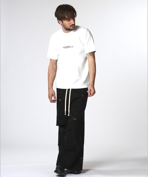 NO ID.(ノーアイディ)の「【NO ID.】Embroidery Message Crew Neck T-Shirt / エンブロイダリー メッセージ クルーネック Tシャツ(Tシャツ/カットソー・メンズ・ブラック/ブラウン/ホワイト・1/2)」の17枚目の写真