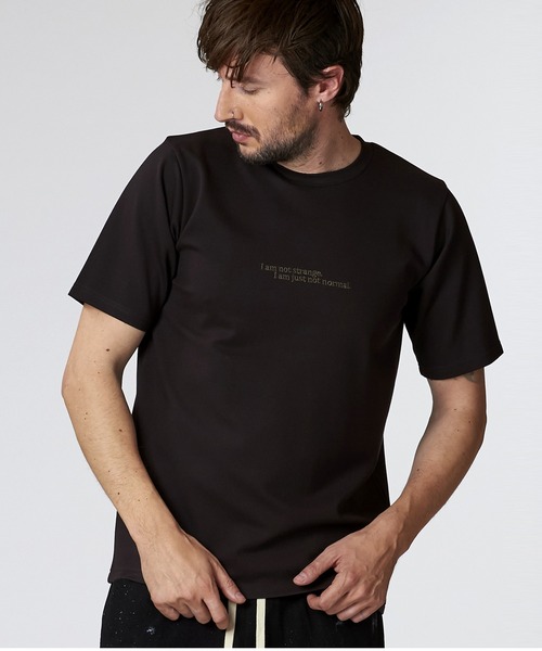 NO ID.(ノーアイディ)の「【NO ID.】Embroidery Message Crew Neck T-Shirt / エンブロイダリー メッセージ クルーネック Tシャツ(Tシャツ/カットソー・メンズ・ブラック/ブラウン/ホワイト・1/2)」の19枚目の写真