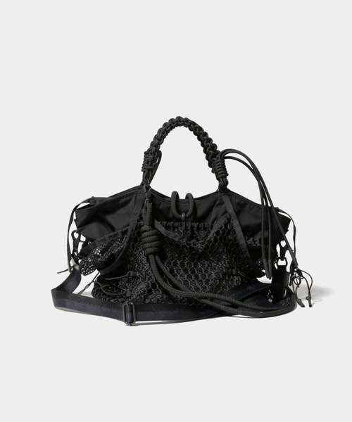 beautiful people（ビューティフルピープル）の「over engineering    hanging tote bag（ショルダーバッグ・レディース・ブラック・FREE）」の3枚目の写真