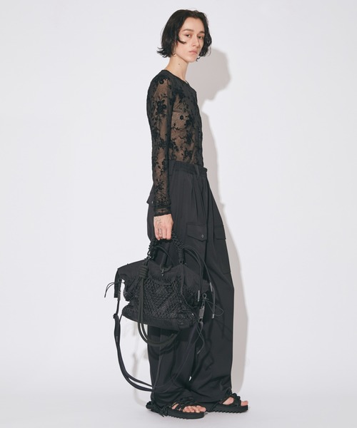 beautiful people（ビューティフルピープル）の「over engineering    hanging tote bag（ショルダーバッグ・レディース・ブラック・FREE）」の19枚目の写真