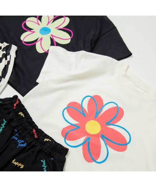 BREEZE(ブリーズ)の「【ジュニア対応】ビックフラワー刺繍Tシャツ(Tシャツ/カットソー・キッズ・ブラック/オフホワイト・80/100/110/120/130/140/150/90)」の16枚目の写真