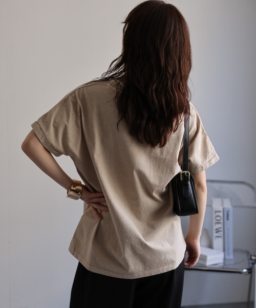U.S. POLO ASSN.(ユーエスポロアッスン)の「【U.S.POLO ASSN./ユーエスポロアッスン】ピグメントTシャツ《動画あり》(Tシャツ/カットソー・レディース・スミクロ/パープル/ベージュ・MEDIUM/LARGE)」の15枚目の写真