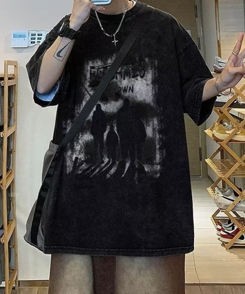 link lot(リンクロット)の「オーバーサイズ ウォッシュ加工 グラフィックTシャツ ピグメントT ナンバリング(Tシャツ/カットソー・メンズ・ベージュ/ブラック・M/L)」の6枚目の写真