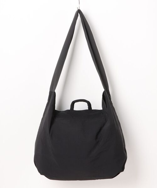 GEORGE'S（ジョージズ）の「※掲載しない※NRIPSTRAPTOTE（トートバッグ・レディース・ライトベージュ/ブラック/その他1・FREE）」の4枚目の写真