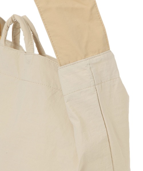 GEORGE'S（ジョージズ）の「※掲載しない※NRIPSTRAPTOTE（トートバッグ・レディース・ライトベージュ/ブラック/その他1・FREE）」の15枚目の写真