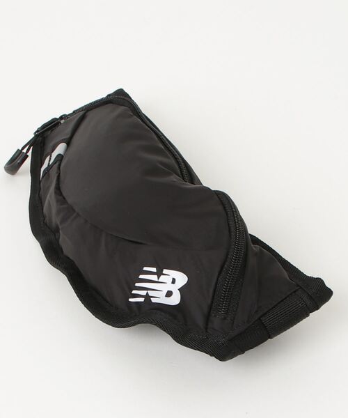 NEW BALANCE(ニューバランス)の「ウエストポーチ(ボディバッグ/ウエストポーチ・メンズ・ブラック・ONE SIZE)」の8枚目の写真