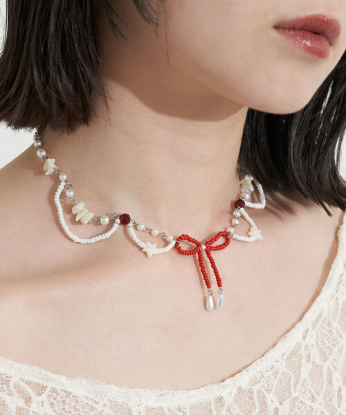 CIAOPANIC（チャオパニック）の「リボンビーズネックレス（ネックレス・レディース・オフホワイト・FREE）」の4枚目の写真