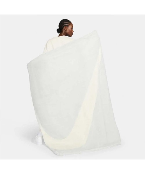W NSW BLANKET FAUX FUR SWSH ブランケット（その他雑貨）｜NIKE