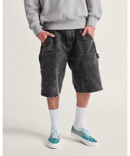 VANS(バンズ)の「ドリルチョア ルーズデニムショーツ VN0A7S4SE901 STONEWASH BLACK(デニムパンツ・メンズ・ブラック・36inch/34inch/32inch/30inch/28inch/38inch)」の6枚目の写真