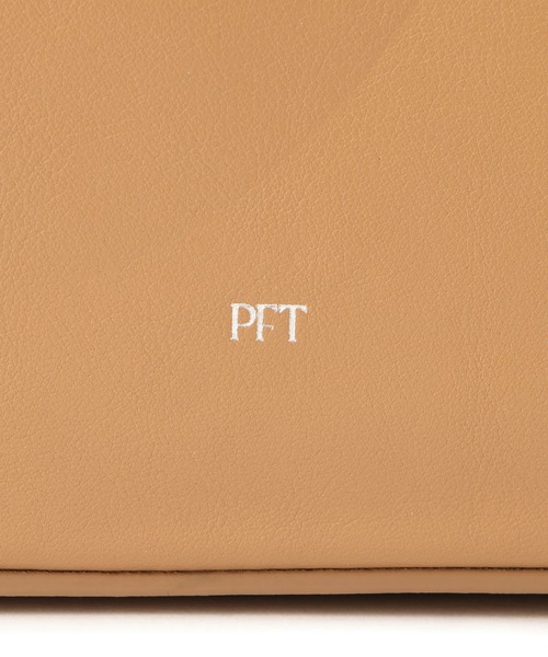 ADAM ET ROPE'（アダムエロペ）の「【PFT】P boston Large バッグ（ボストンバッグ・レディース・ベージュ/ブラック・FREE）」の12枚目の写真