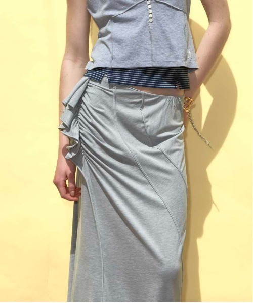 MAISON SPECIAL(メゾンスペシャル)の「Ruffled Draped Maxi Skirt/フリルドレープマキシスカート■セットアップ対応■(スカート・レディース・ライトグレー/チャコールグレー/ピンク・36/38)」の10枚目の写真