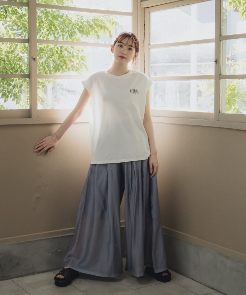 slattgir(スラットジール)の「高身長 シャイニーシアーワイドパンツ(トールサイズ)Essenave(その他パンツ・レディース・ブルー/グレー・T5L/T4L/T3L/TLL/TM/TL)」の9枚目の写真