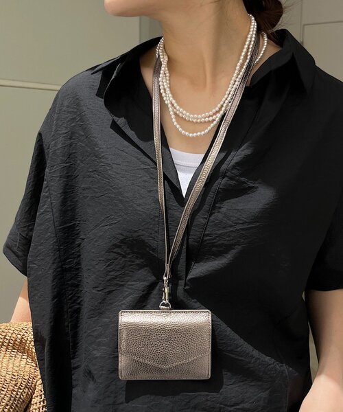 DouDou（ドゥドゥ）の「【WEB限定】本革カード/コインショルダーケース（その他小物・レディース・ブラック/シルバー・FREE）」の18枚目の写真