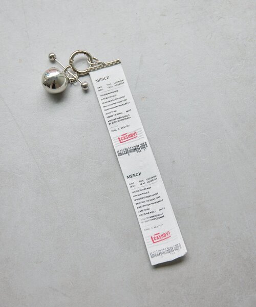 ear PAPILLONNER（イアパピヨネ）の「【インフルエンサーouchi企画】メタルボール×レシート風チャーム（チャーム・レディース・ブラック/ホワイト・FREE）」の10枚目の写真