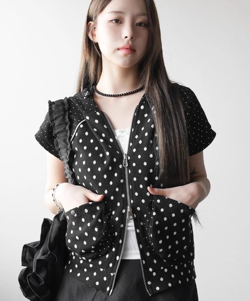 パーカー A'GEM/9 × .kom「.KOM/ドットケーオーエム」ドット半袖フーディージップパーカー レディース A'GEM/9 × .kom 『.KOM/ドットケーオーエム』半袖ジップアップ