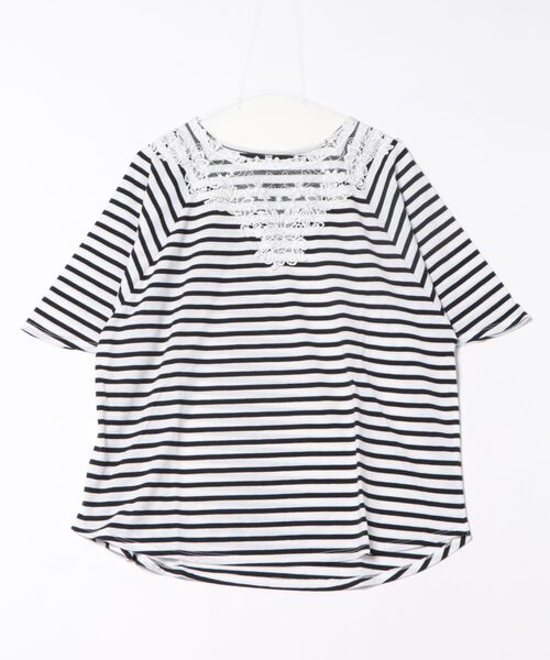BELLUNA PLUS（ベルーナ）の「レース使いポンチョデザインプルオーバー（Tシャツ/カットソー・レディース・ブラック系その他/ベージュ系その他・MEDIUM/LARGE/X-LARGE）」の2枚目の写真