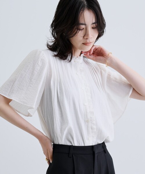 GALLEST（ギャレスト）の「フレアスリーブブラウス（シャツ/ブラウス・レディース・ブラック/カーキ/ホワイト・38）」の14枚目の写真