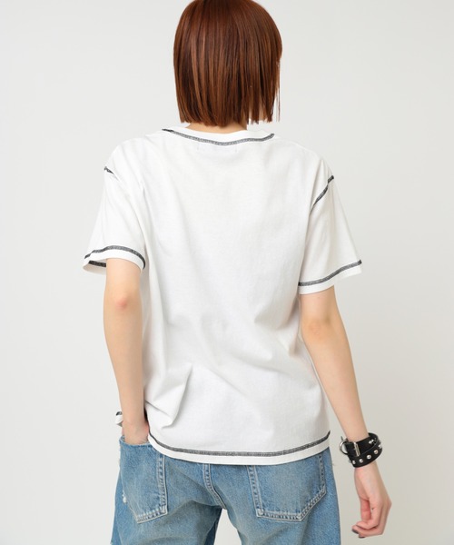 RNA（アールエヌエー）の「M2524 SIDEWAYSロゴベーシックT（Tシャツ/カットソー・レディース・ホワイト/グリーン/ブラック・MEDIUM）」の6枚目の写真