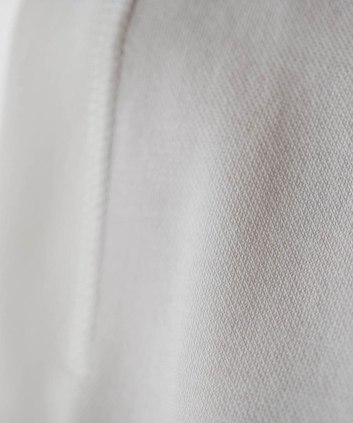 MAYSON GREY（メイソングレイ）の「パネル切替えノースリーブプルオーバー≪手洗い可能≫（Tシャツ/カットソー・レディース・チャコールグレー/オフホワイト/ベージュ・M）」の14枚目の写真