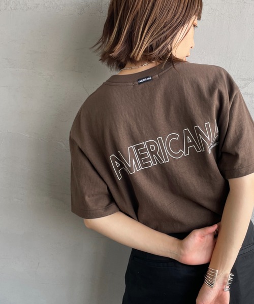 AMERICANA（アメリカーナ）の「[Americana/アメリカーナ] バックプリント フロッキーロゴＴシャツ（Tシャツ/カットソー・レディース・ダークブラウン/ネイビー/ホワイト・ONE SIZE）」の22枚目の写真