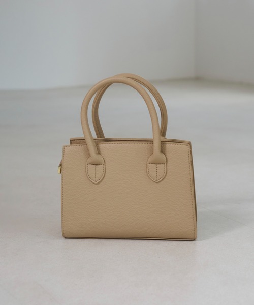 ANGIE（アンジー）の「2WAY 金具付き ショルダー バッグ（ハンドバッグ・レディース・ベージュ/ブラック・FREE）」の4枚目の写真