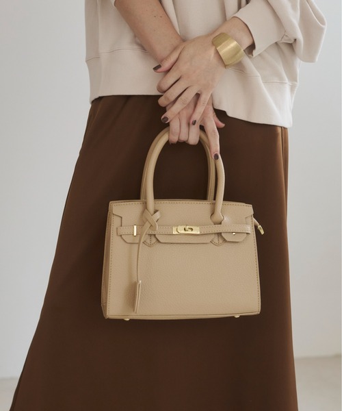 ANGIE（アンジー）の「2WAY 金具付き ショルダー バッグ（ハンドバッグ・レディース・ベージュ/ブラック・FREE）」の12枚目の写真