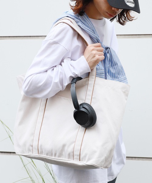 ROOPTOKYO(ループトウキョウ)の「westford mill Courtside large tote トートバッグ(ショルダーバッグ・レディース・ホワイト系その他/ホワイト系その他2/ホワイト系その他3・FREE)」の4枚目の写真